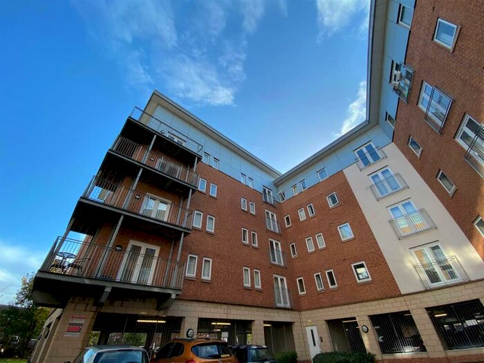 2 Bedroom Apartment To Rent In Brindley House, Elmira Way, Salford, M5