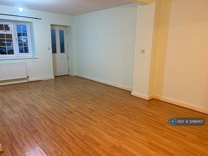 2 Bedroom End Of Terrace House To Rent In Kimberlee Avenue, Cookley, Kidderminster, DY10