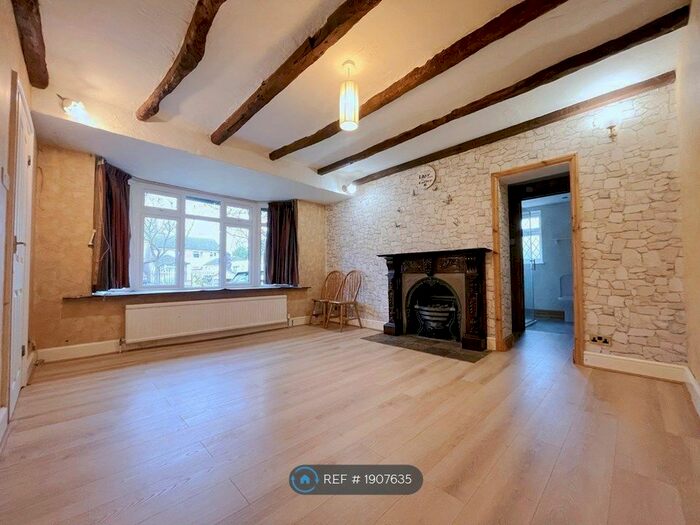 1 Bedroom Maisonette To Rent In Frays Avenue, West Drayton, UB7