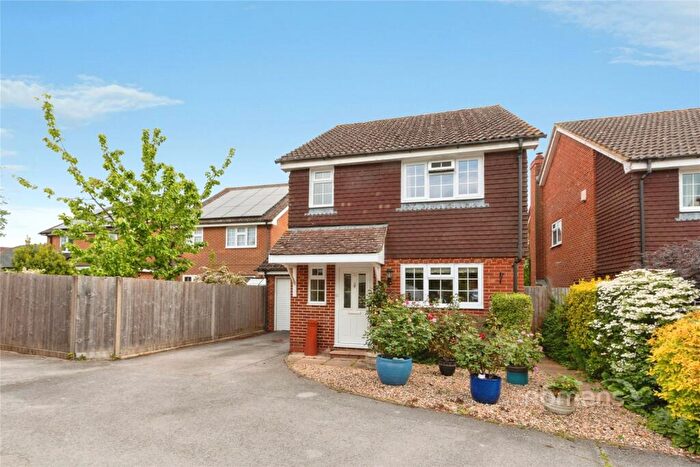 3 Bedroom House To Rent In Cranesfield, Sherborne St. John, Basingstoke, RG24