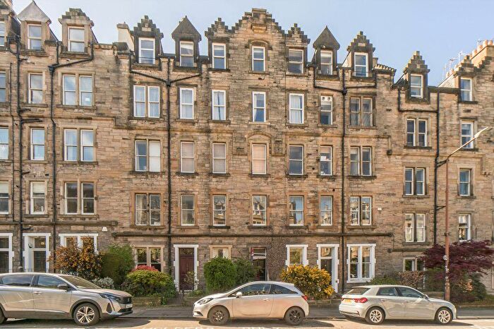 2 Bedroom Flat For Sale In / Marchmont Crescent, Marchmont, Edinburgh, EH9