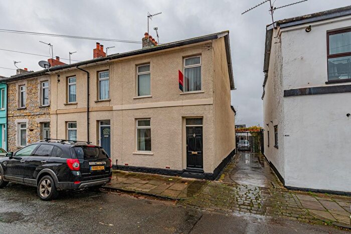 3 Bedroom End Of Terrace House For Sale In Salop Street, Penarth, CF64