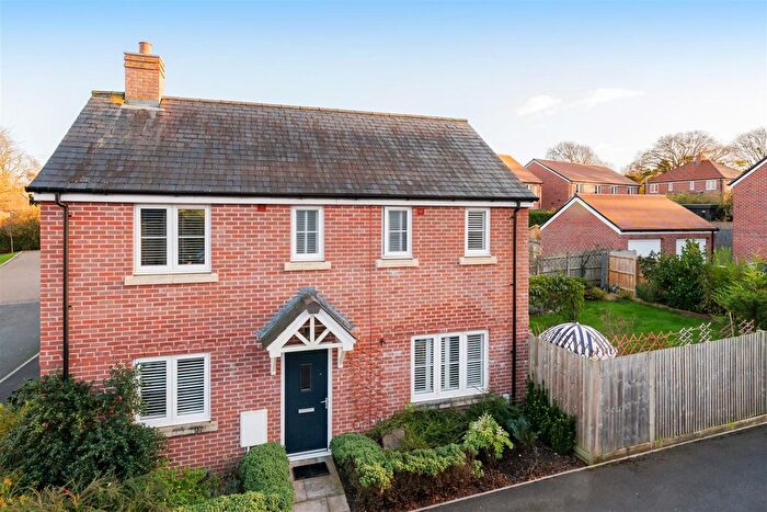 3 Bedroom Detached House For Sale In Esme Avenue, Blandford St. Mary, Blandford Forum, DT11