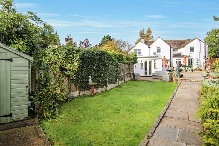 3 Bedroom Cottage For Sale In Chapel Street, Oakthorpe, DE12