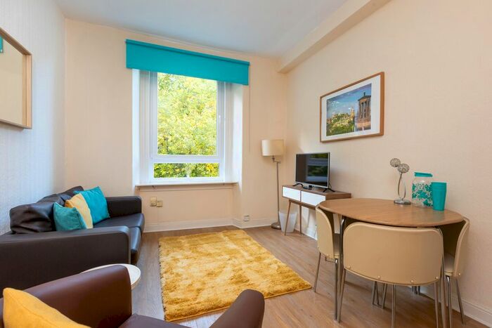 1 Bedroom Flat To Rent In Downfield Place, Edinburgh, EH11