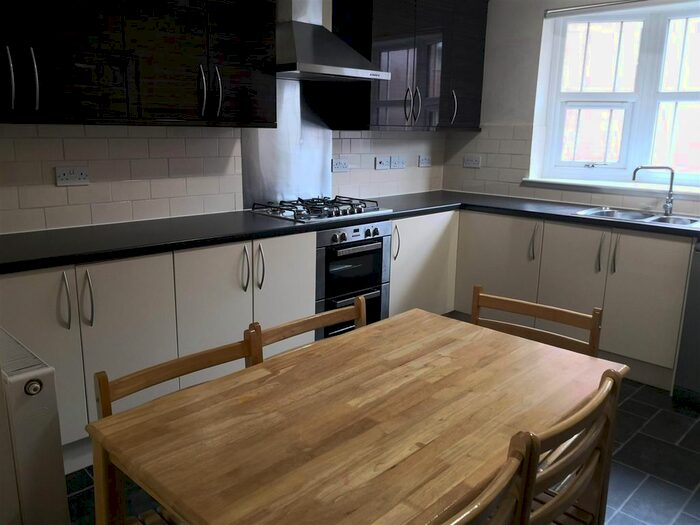 7 Bedroom Property To Rent In Mansfield Road, Nottingham, NG1