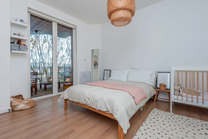 1 Bedroom Flat For Sale In Navigation Road, London, E3