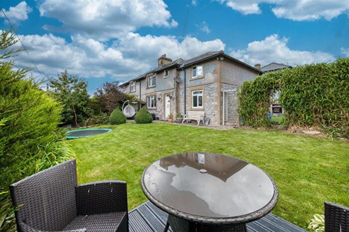 5 Bedroom Semi Detached House For Sale In Whitecross Avenue, Tideswell, Buxton, SK17