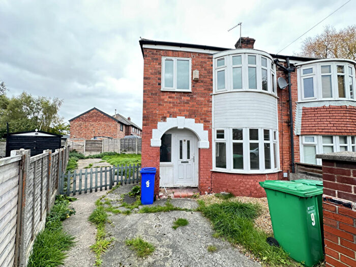 3 Bedroom Semi-Detached House To Rent In Thirsfield Drive, Manchester, M11