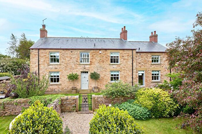 5 Bedroom Detached House For Sale In Stainborough Fold Farm, Hood Green, S75