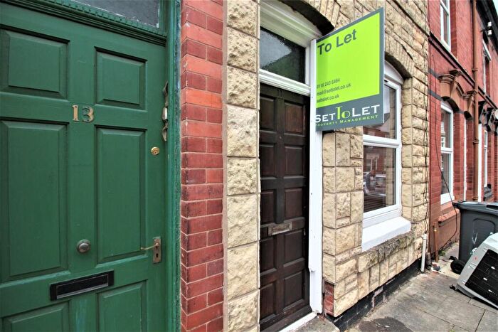 3 Bedroom House To Rent In Churchill Street, Leicester, LE2