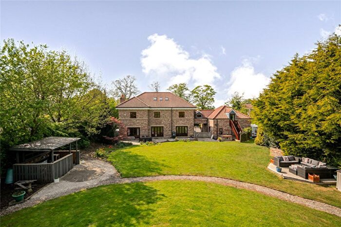 6 Bedroom Detached House For Sale In Littlethorpe Road, Ripon, North Yorkshire, HG4