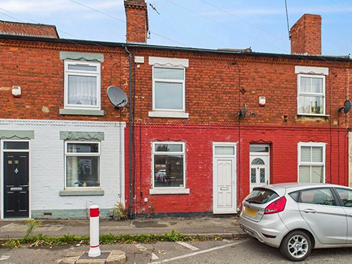 2 Bedroom Terraced House For Sale In Westfield Lane, Mansfield, Nottinghamshire, NG19