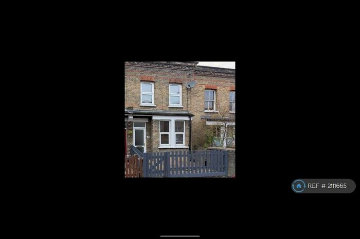 2 Bedroom Terraced House To Rent In Gladstone Terrace, London, SE27