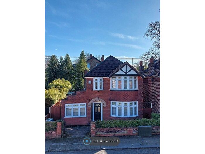 3 Bedroom Detached House To Rent In Stothard Road, Manchester, M32