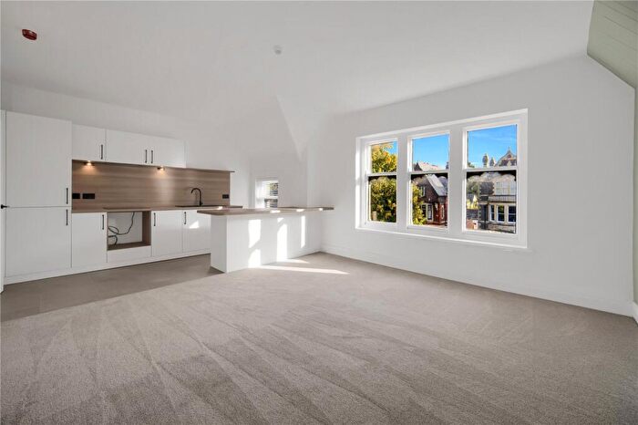 1 Bedroom Apartment To Rent In Cathedral Road, Pontcanna, Cardiff, CF11