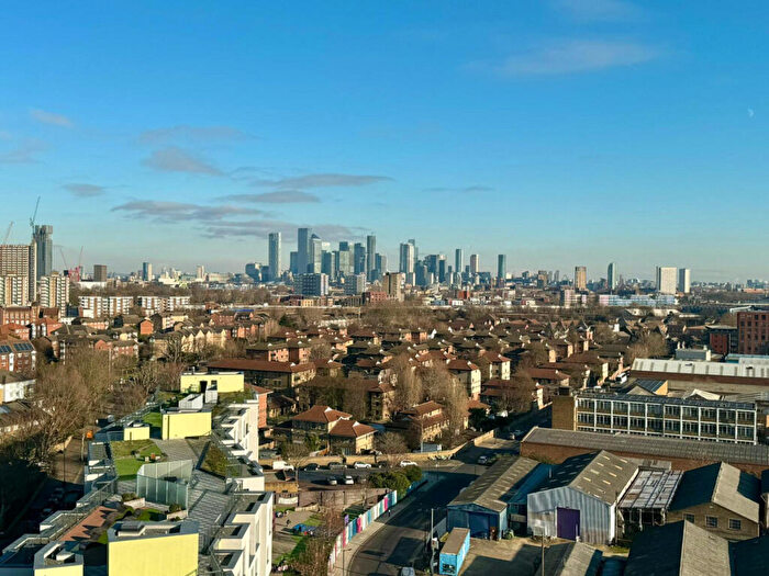 2 Bedroom Apartment To Rent In Chancellor House, South Bermondsey, SE16