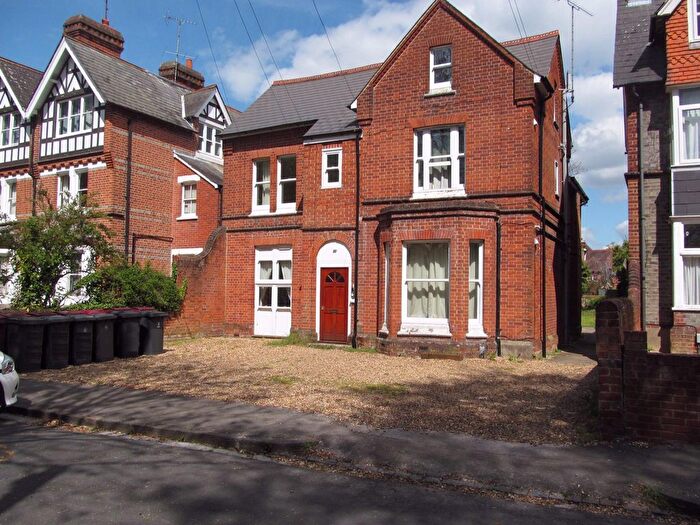 1 Bedroom Flat To Rent In Bulmershe Road, Reading, RG1