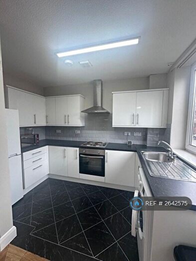 2 Bedroom Flat To Rent In Gladstone Court, Liverpool, L8