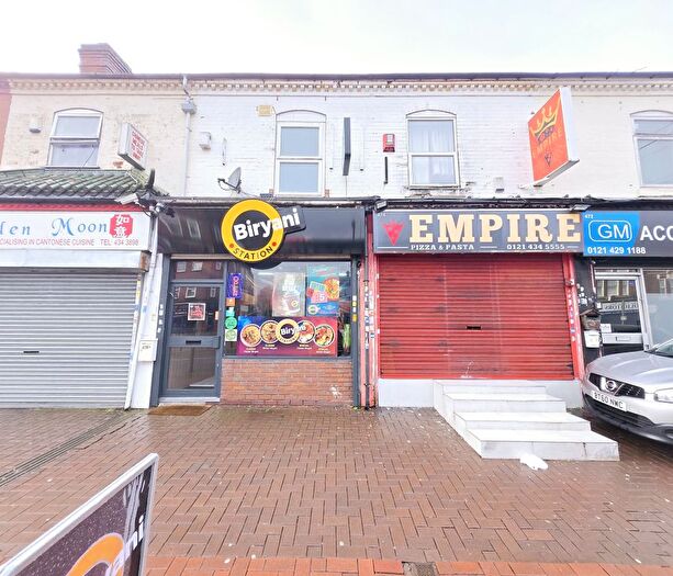 2 Bedroom Flat To Rent In Bearwood Road, Smethwick, Bearwood, West Midlands, B66