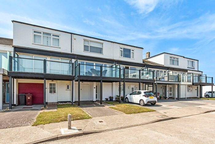 3 Bedroom Terraced House To Rent In Marineside, Bracklesham Bay, West Sussex, PO20