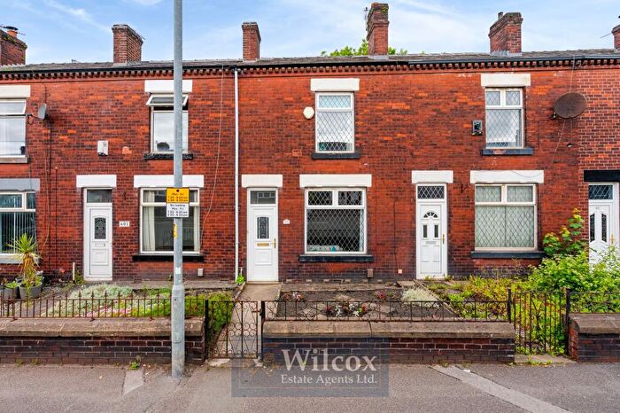 2 Bedroom Terraced House For Sale In Tonge Moor Road, Bolton, BL2