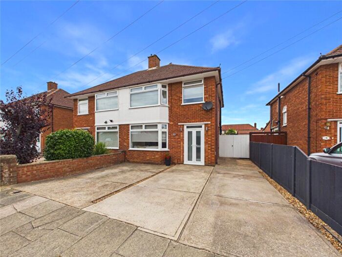 3 Bedroom Semi-Detached House For Sale In Maryon Road, Ipswich, Suffolk, IP3