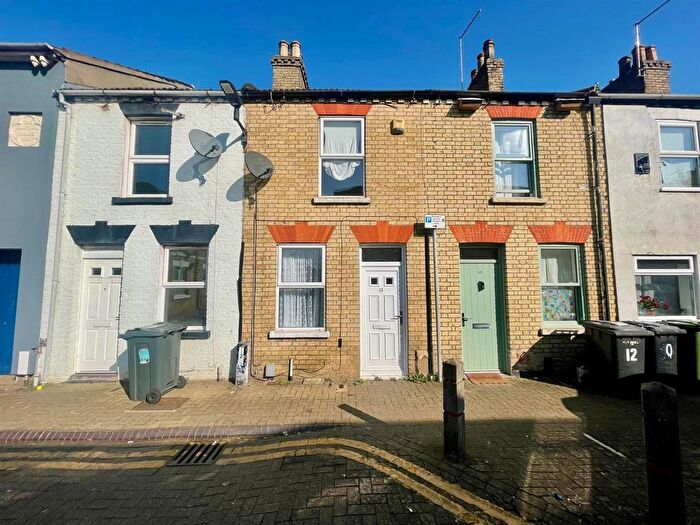 2 Bedroom Terraced House For Sale In Monument Street, Peterborough, PE1