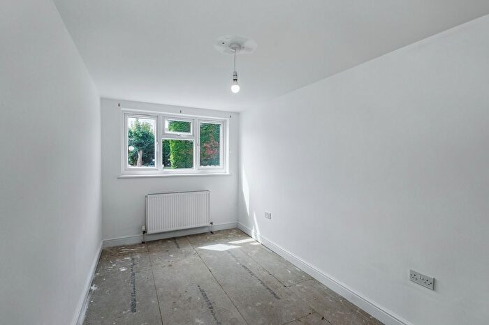 3 Bedroom Terraced House For Sale In Nash Drive, Abingdon, OX14