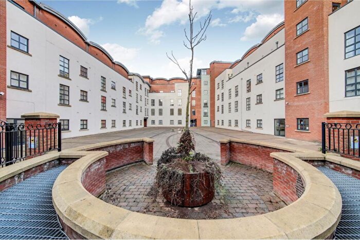 2 Bedroom Apartment To Rent In Curzon Place, Gateshead, NE8