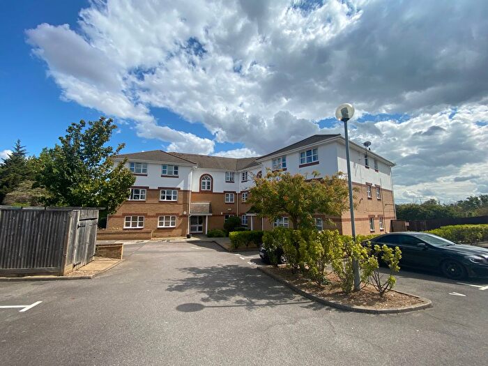 1 Bedroom Flat To Rent In Clifford Road, Grays, RM16