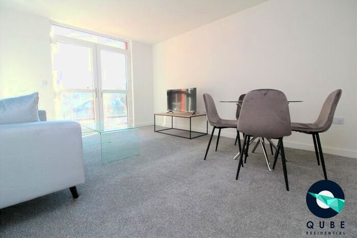 2 Bedroom Flat To Rent In Adelphi Wharf, Adelphi Street, Salford, Greater Manchester, M3
