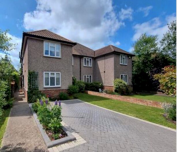 2 Bedroom Maisonette To Rent In Court Road, Orpington, BR6