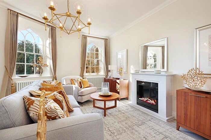 2 Bedroom Apartment For Sale In Binfield House, Terrace Road North, Binfield, Bracknell, RG42