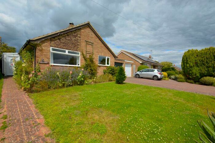 3 Bedroom Detached Bungalow For Sale In Kimbells Close, Shabbington, HP18