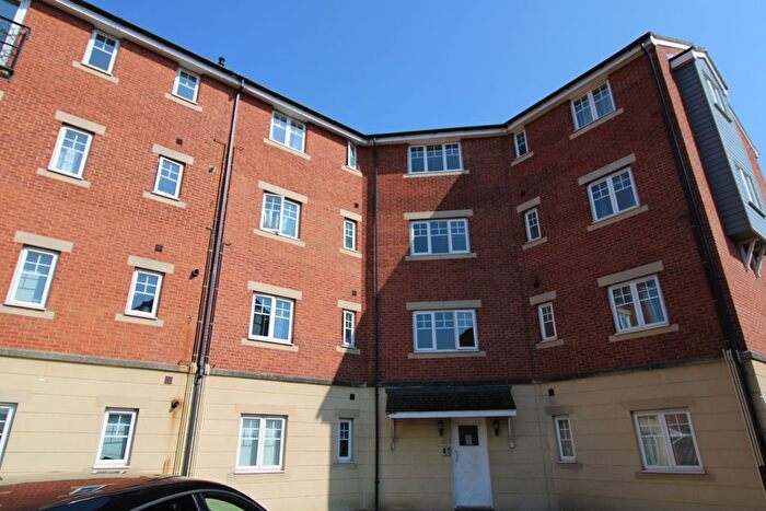 2 Bedroom Flat To Rent In Standish Street, Bridgwater, TA6