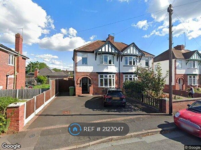 3 Bedroom Semi-Detached House To Rent In Bishop Street, Stourport-On-Severn, DY13