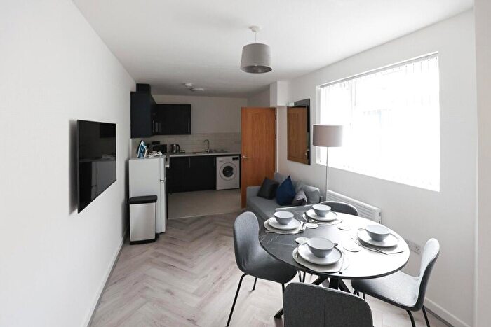 1 Bedroom Apartment To Rent In Tenby Street North, Hockley, Birmingham, B1