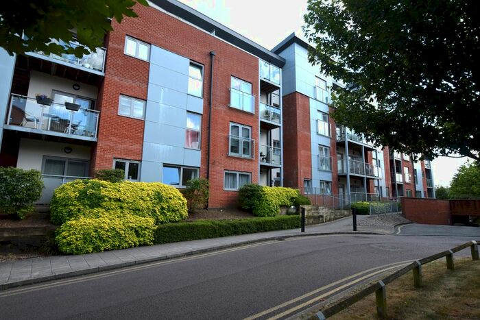 2 Bedroom Flat To Rent In Charrington Place, St Albans, AL1