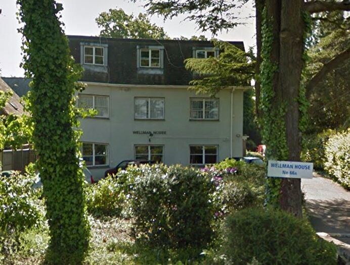 Block Of Flats To Rent In Langdon Road, Poole, BH14