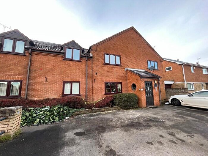 2 Bedroom Flat To Rent In Worksop Road, Woodsetts, S81