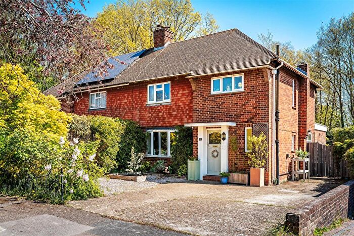 3 Bedroom Semi Detached House For Sale In Chestnut Copse, Hurst Green, RH8