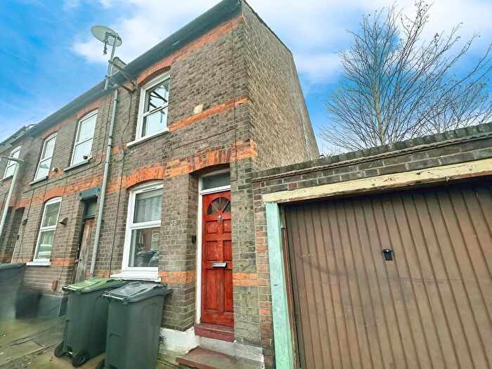 2 Bedroom End Of Terrace House To Rent In Cowper Street, Town Centre, Luton, LU1