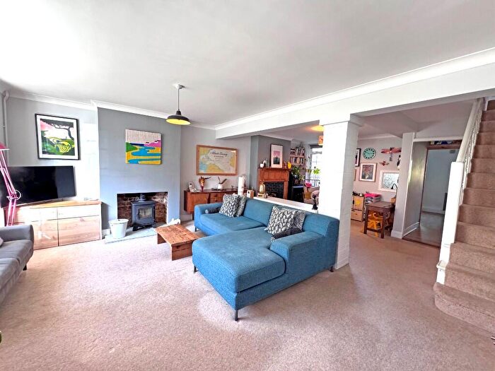 4 Bedroom Terraced House For Sale In Hollingdean Terrace, BN1