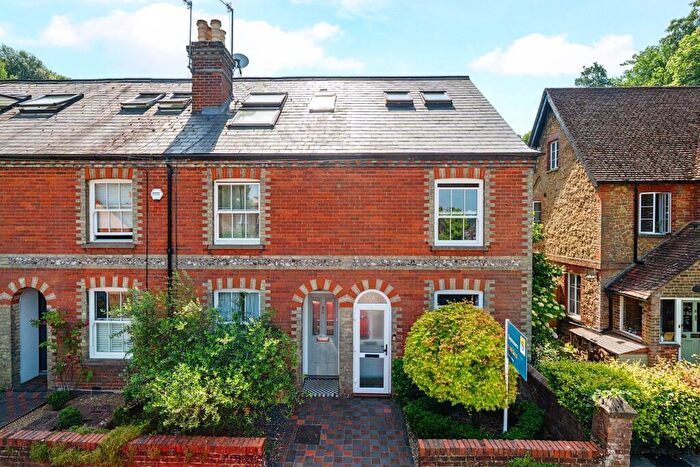 3 Bedroom End Of Terrace House For Sale In Latimer Road, Godalming, GU7