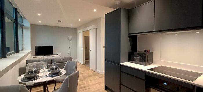 1 Bedroom Flat To Rent In Flat, Paragon House, Seymour Grove, M16