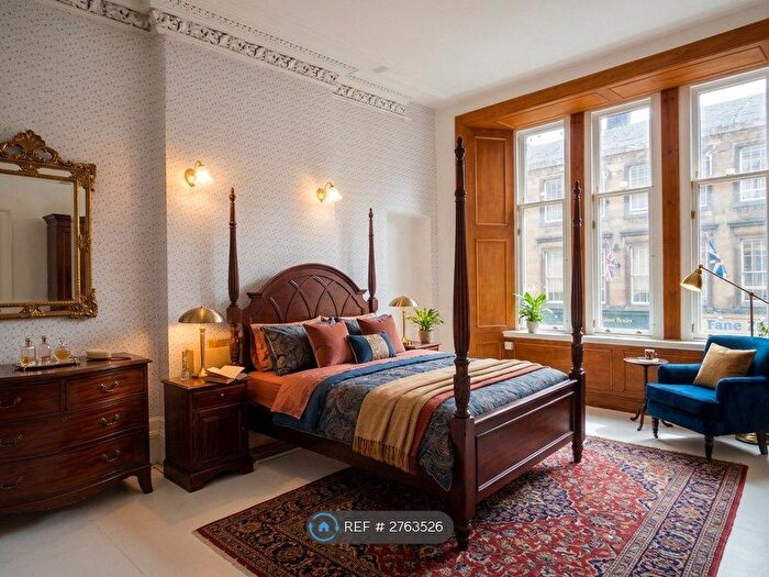 4 Bedroom Flat To Rent In Argyle Street, Glasgow, G3