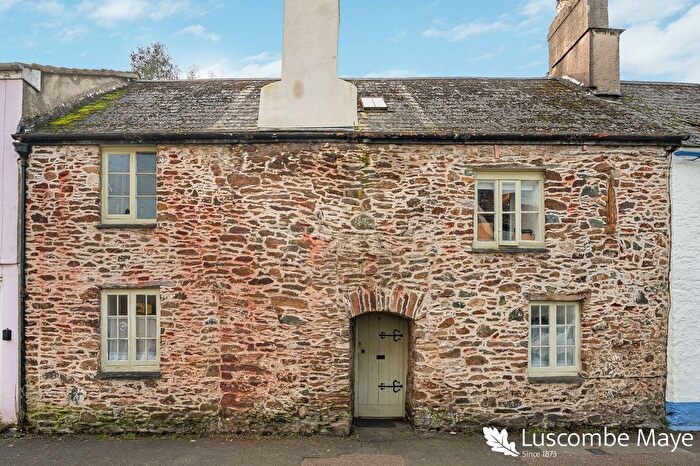 3 Bedroom Terraced House For Sale In Warland, Totnes, TQ9