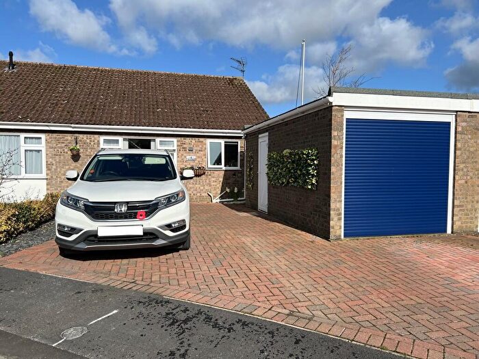 2 Bedroom Semi-Detached Bungalow For Sale In Morton Way, Wimblington, March, PE15