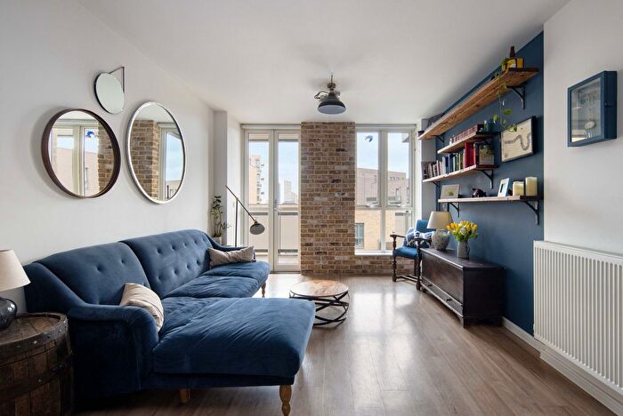 2 Bedroom Flat For Sale In Nellie Cressall Way, London, E3